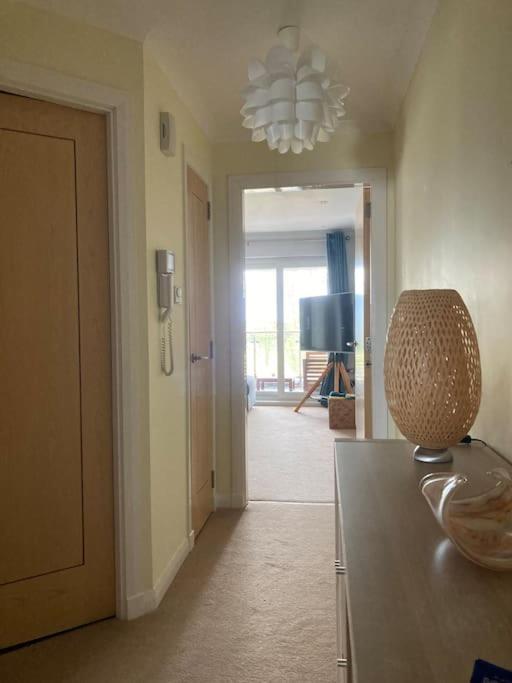 Beautiful 2 Bedroom Flat Overlooking Golf Course Карноусті Екстер'єр фото